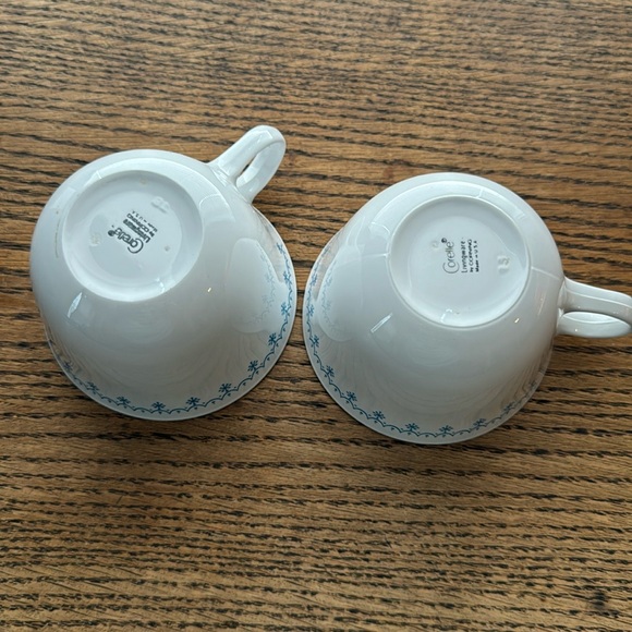 Corelle Snowflake Cups - Picture 3 of 4